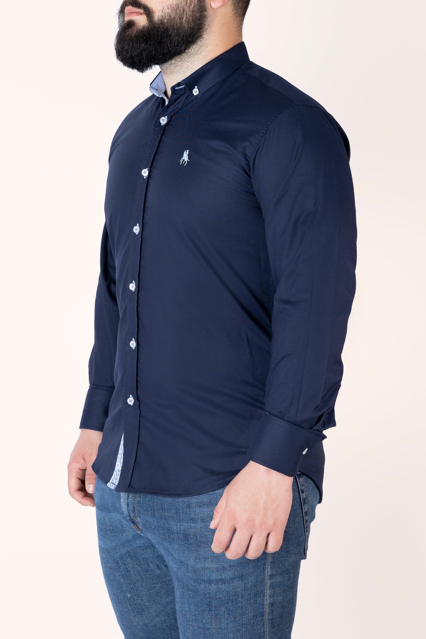 Camisa lisa azul marino