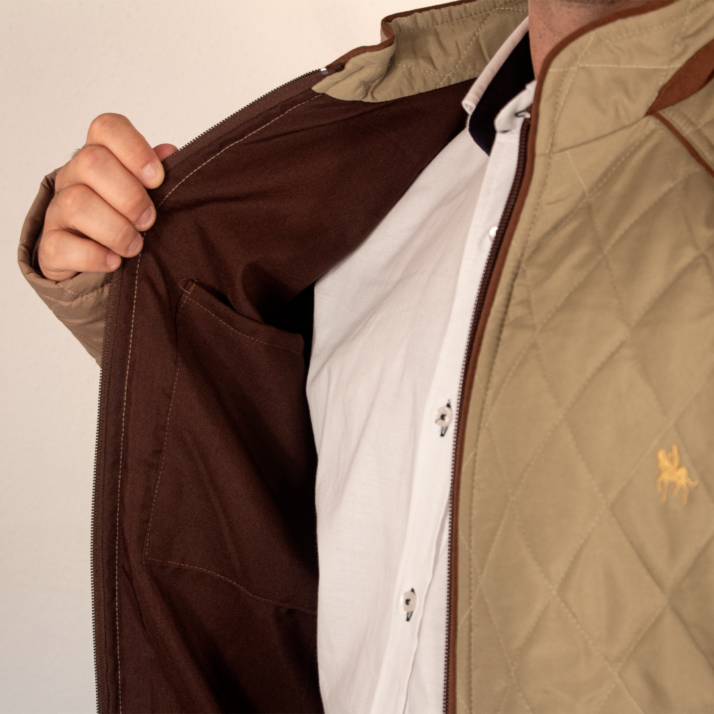 Chaqueta rombos Beige