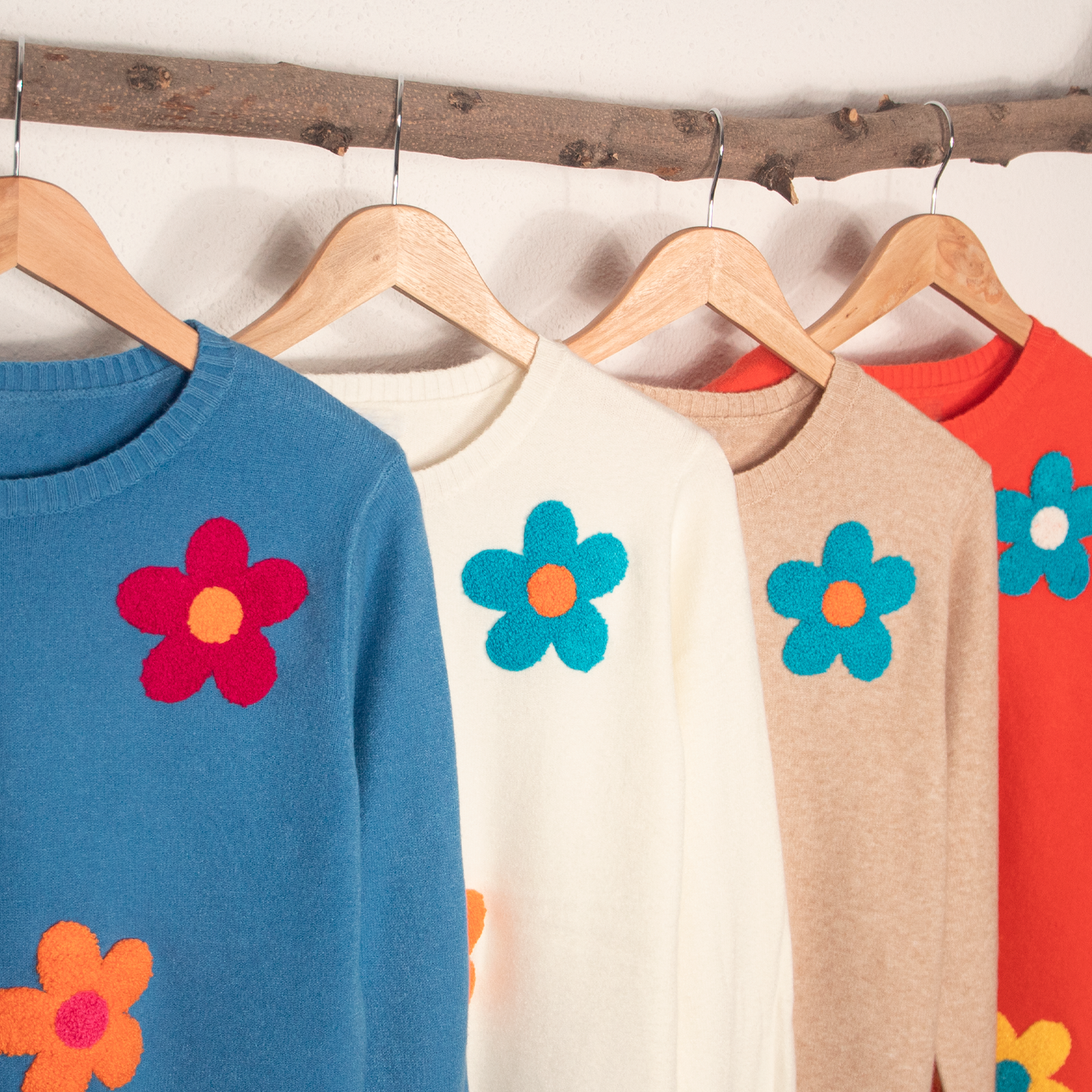 Jersey de Mujer Naranja con Flores de Colores