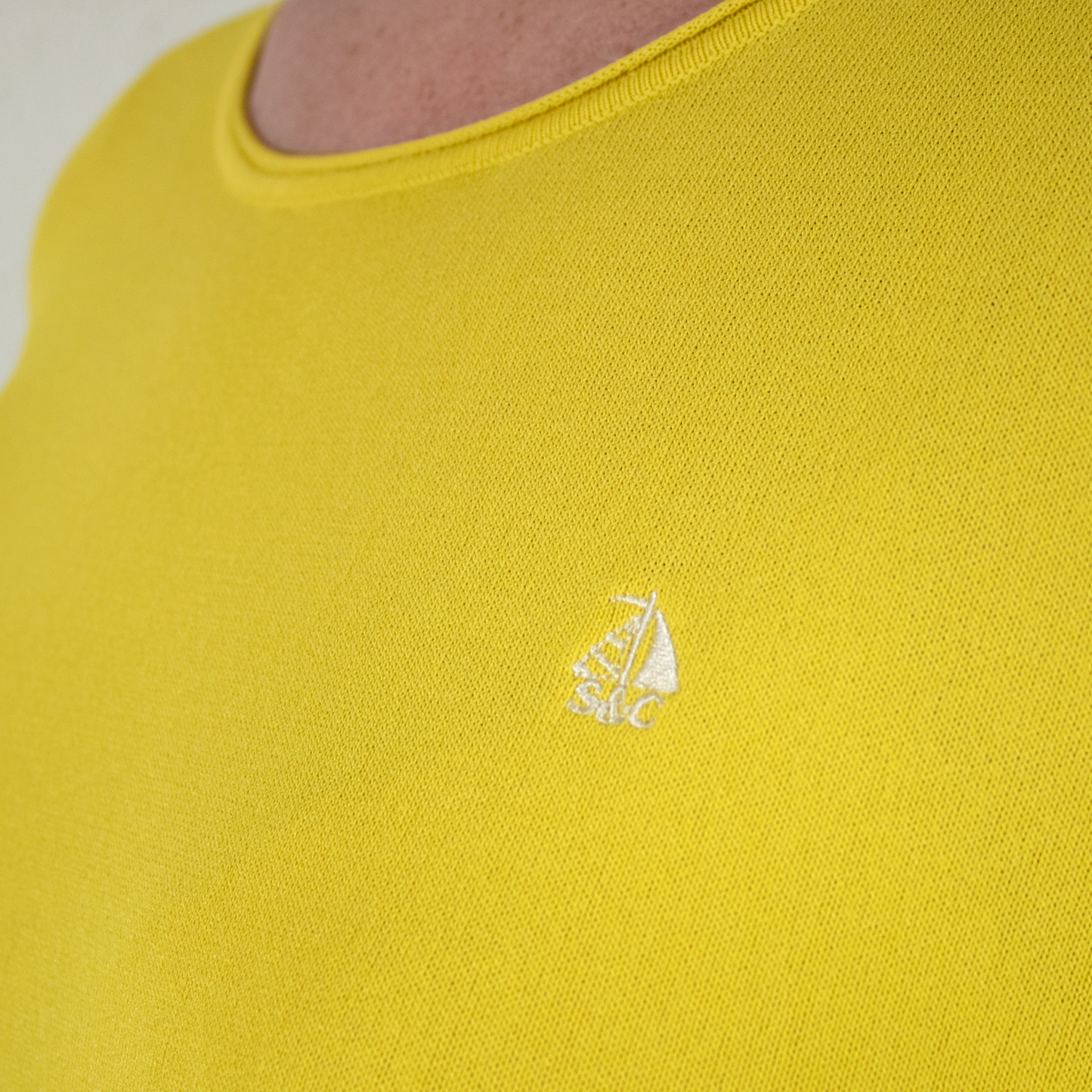 Jersey hilo frío amarillo