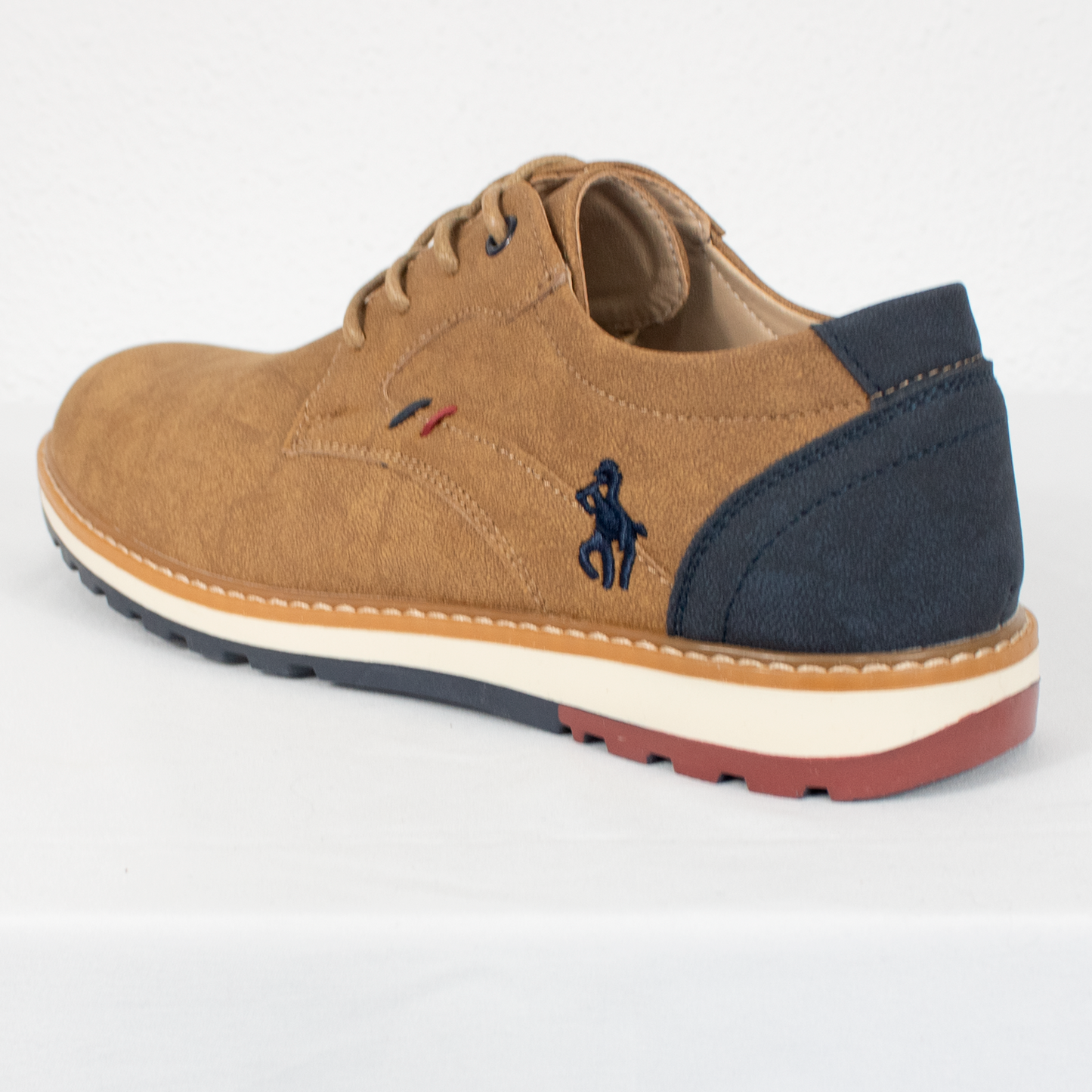 Zapato casual hombre camel con azul marino