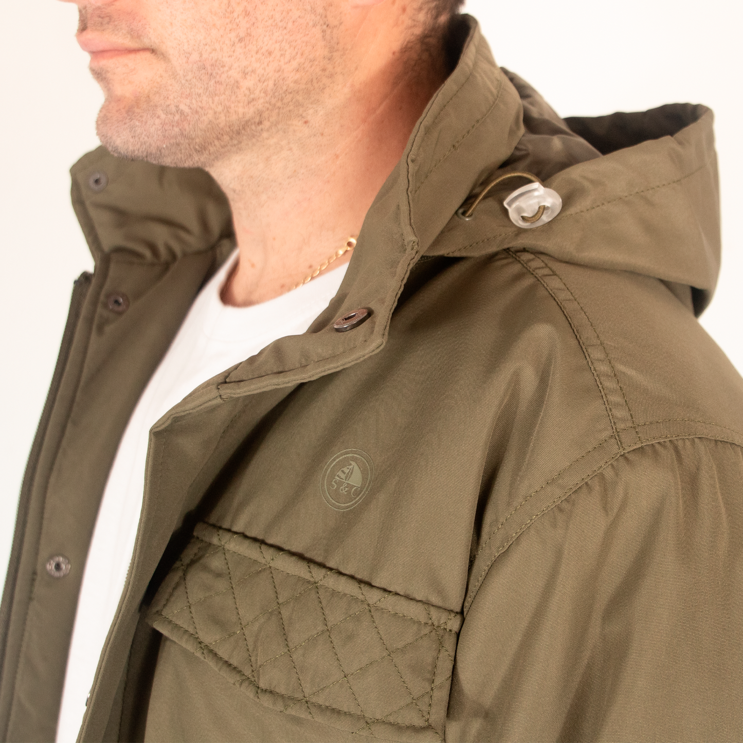 Chaqueta Hombre Beige Multibolsillos Con Capucha