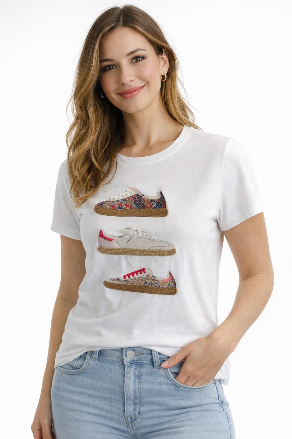 Camiseta Mujer manga corta blanca "Zapatillas"