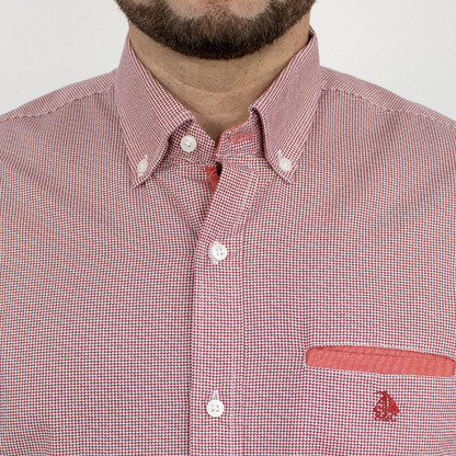 Camisa detalles en rojo