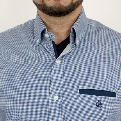 Camisa detalles en marino