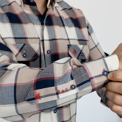 Camisa a cuadros marino, rojo y beige