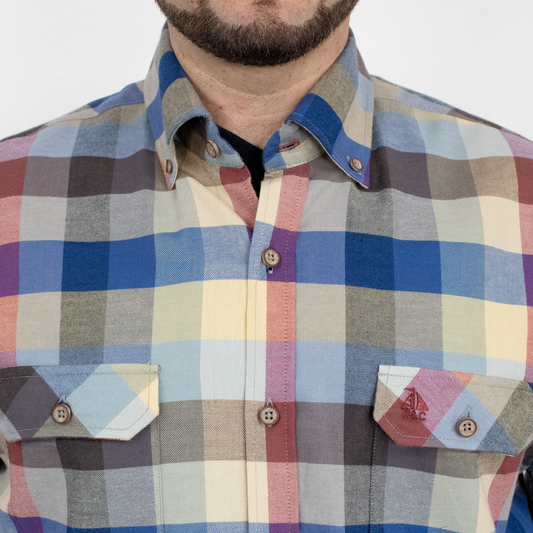Camisa a cuadros azul, gris y amarillo