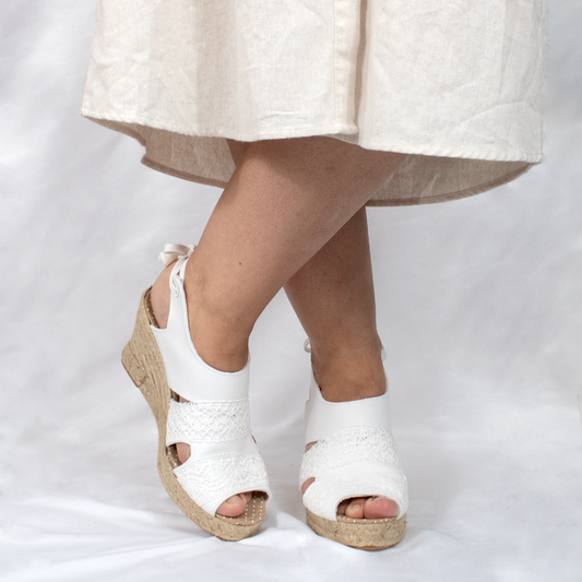 Sandalias cerradas de cuña colección Ibiza