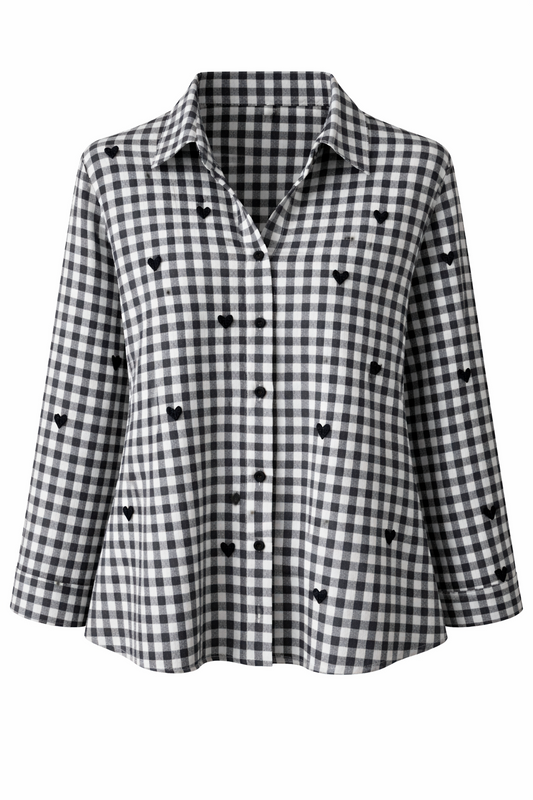 Camisa cuadros negros con corazones