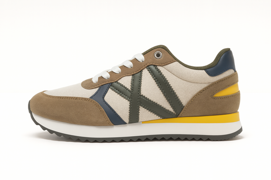 Zapatillas deportivas marino, mostaza y kaki.