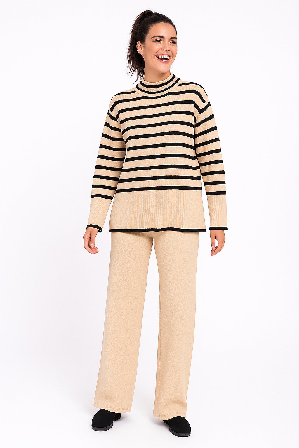 Conjunto jersey a rayas y pantalón