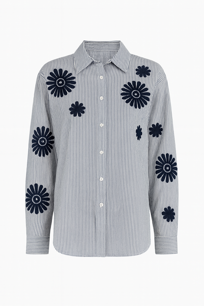 Camisa oversize de rayas con flores