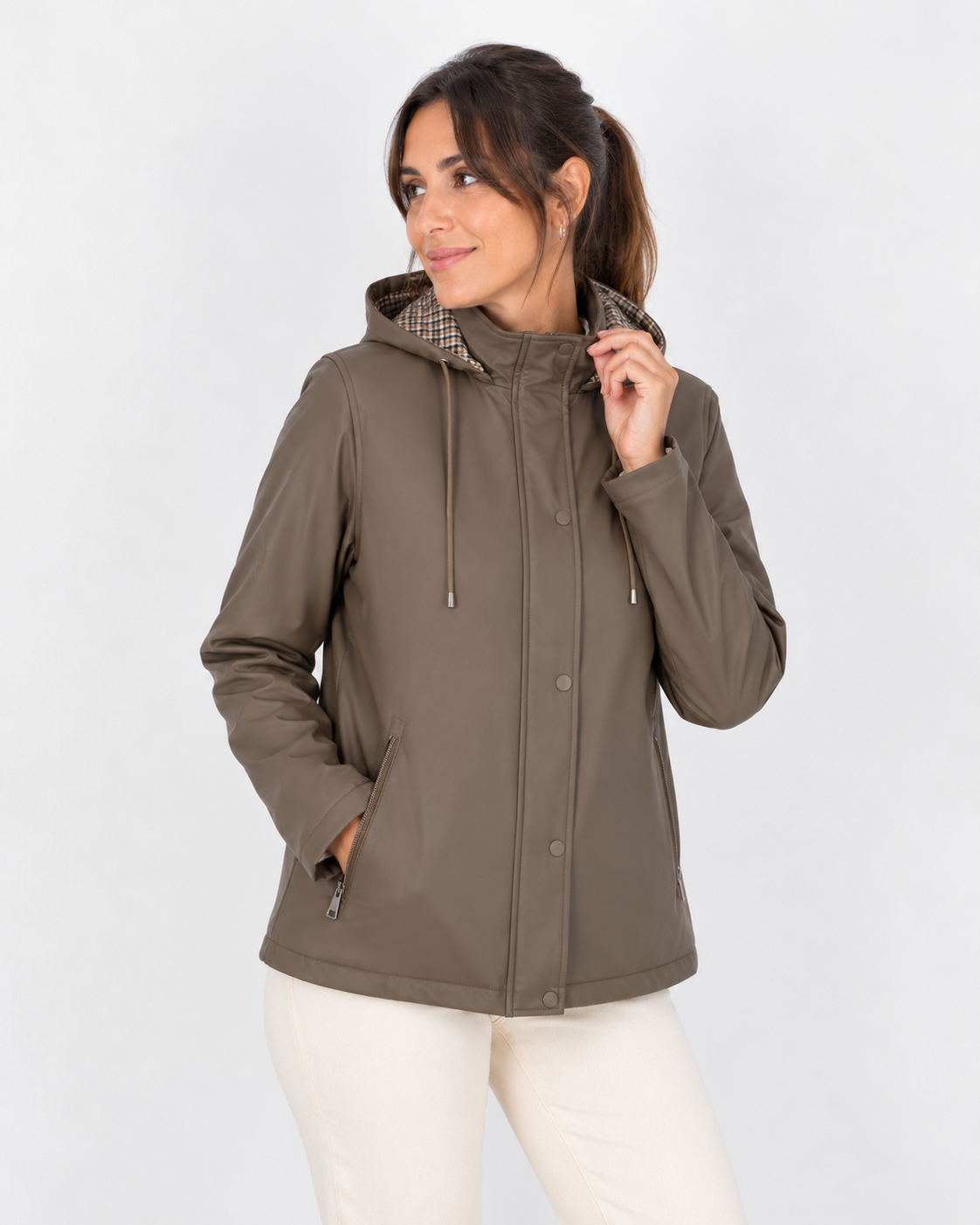 Chaqueta tipo parka con capucha reversible engomada