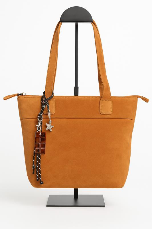 Bolso shopper camel pequeño con asas camel y llavero decorativo