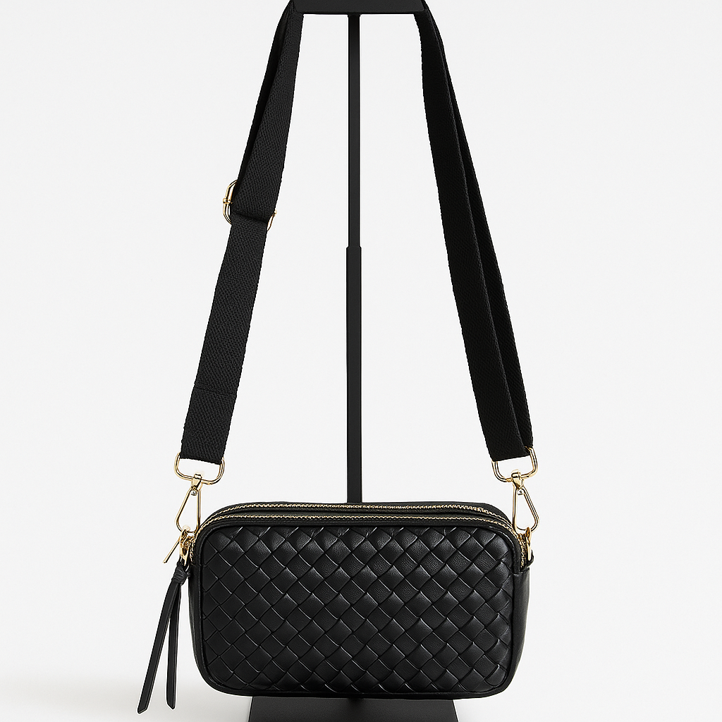Bolso bandolera negro acolchado con efecto trenzado y cremallera dorada