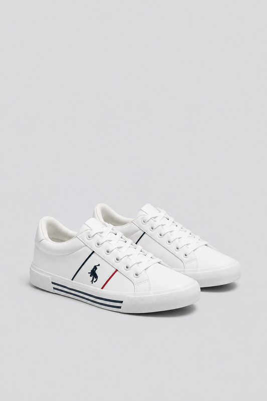 Zapatilla blanca con azul y rojo