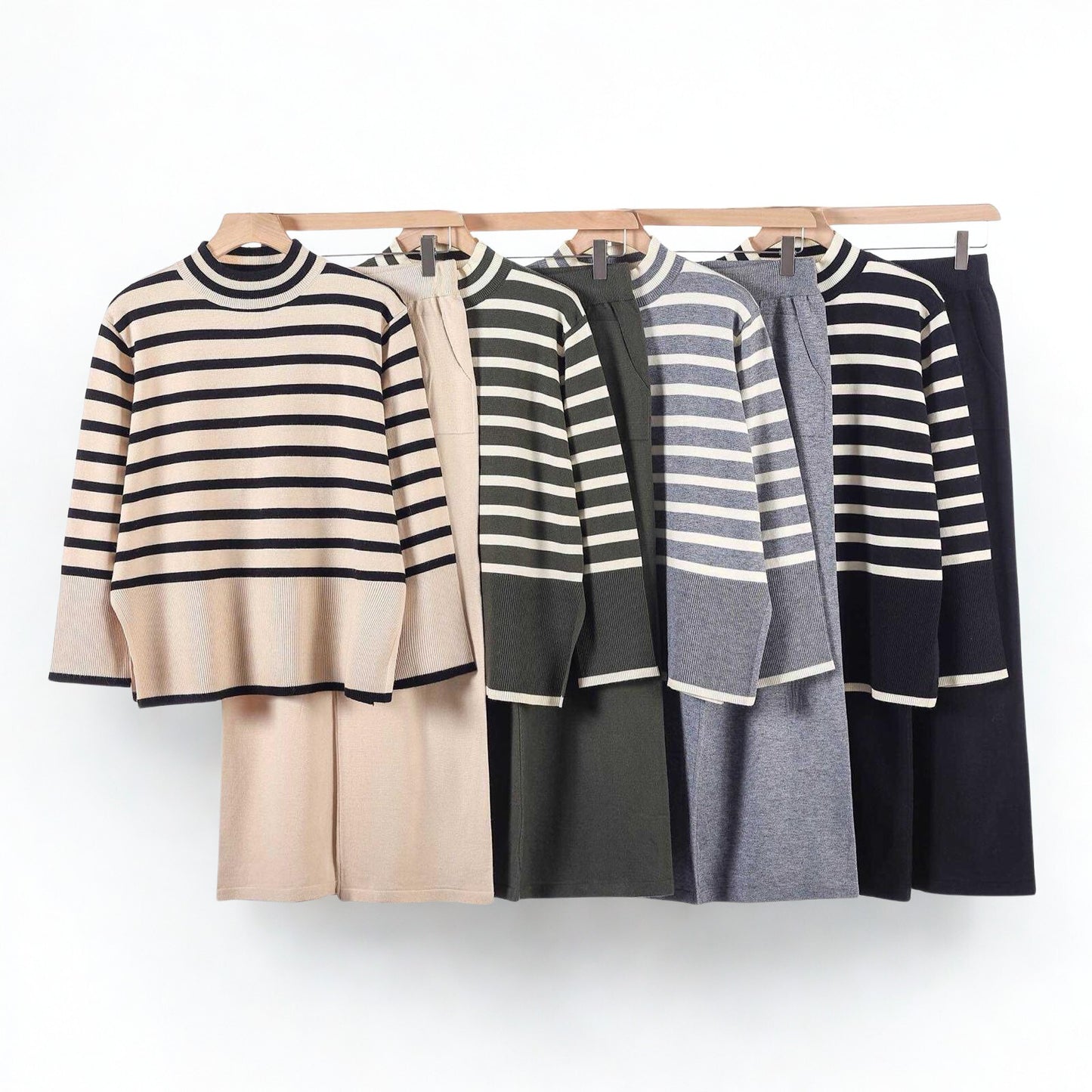 Conjunto jersey a rayas y pantalón