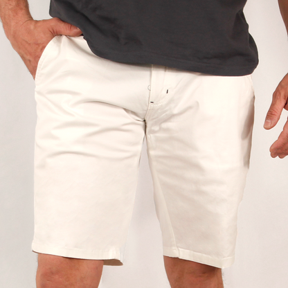 Conjunto camisa rayas y cuadros azul y amarillo con bermuda blanca