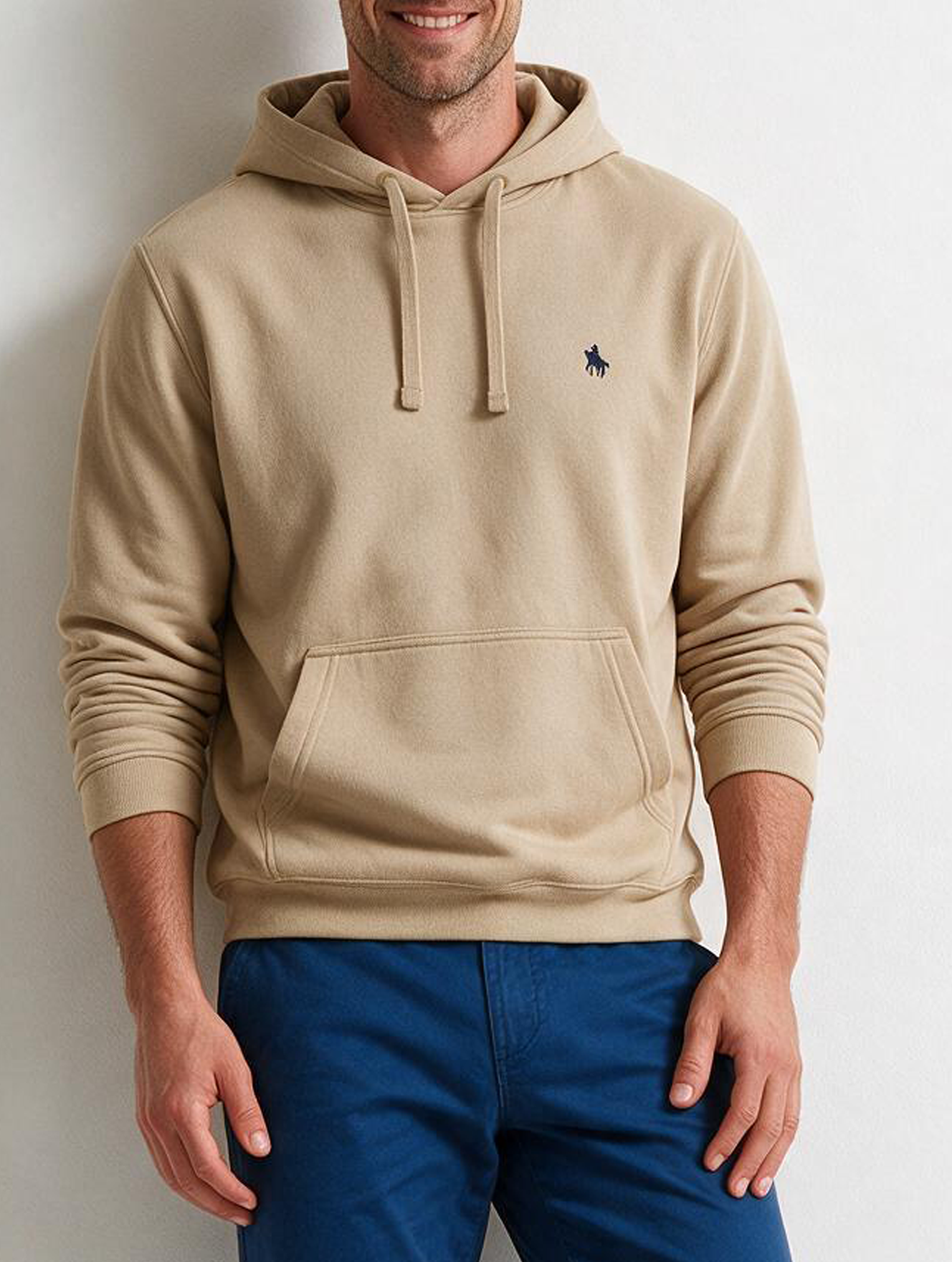 Sudadera Capucha y Bolsillo con bordado Arena