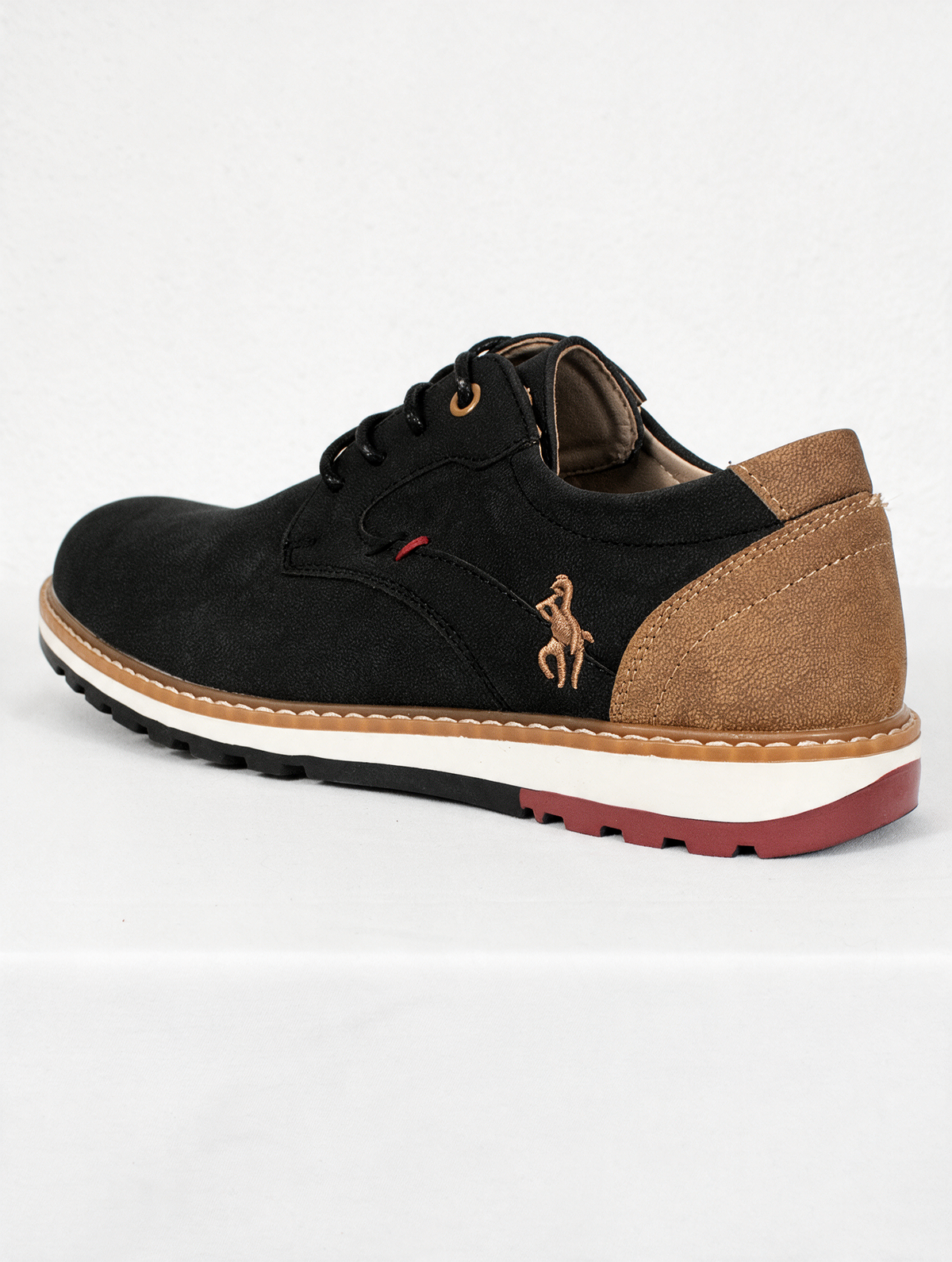 Zapato casual hombre Negro con camel