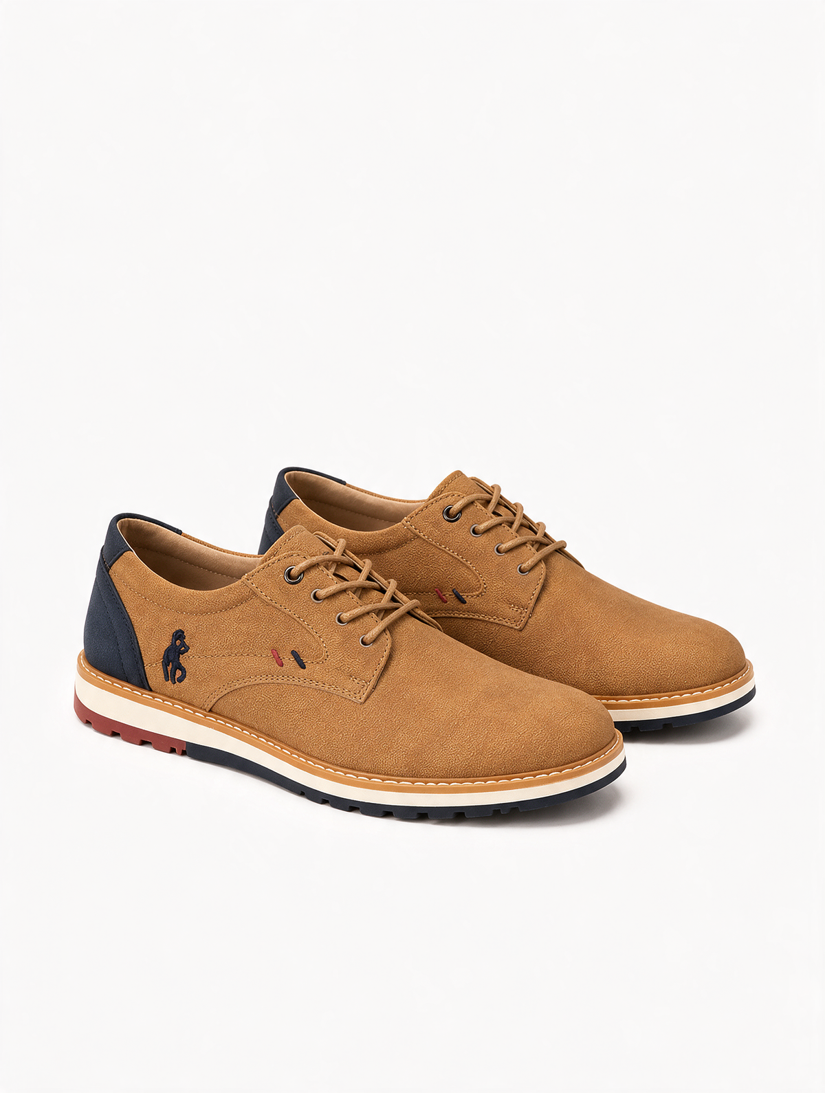 Zapato casual hombre camel con azul marino