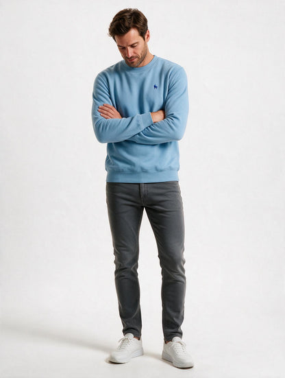 Sudadera Básica con bordado Azul Celeste