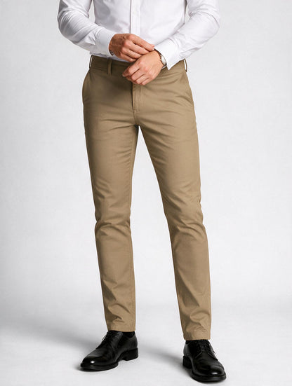Pantalón chino Tostado