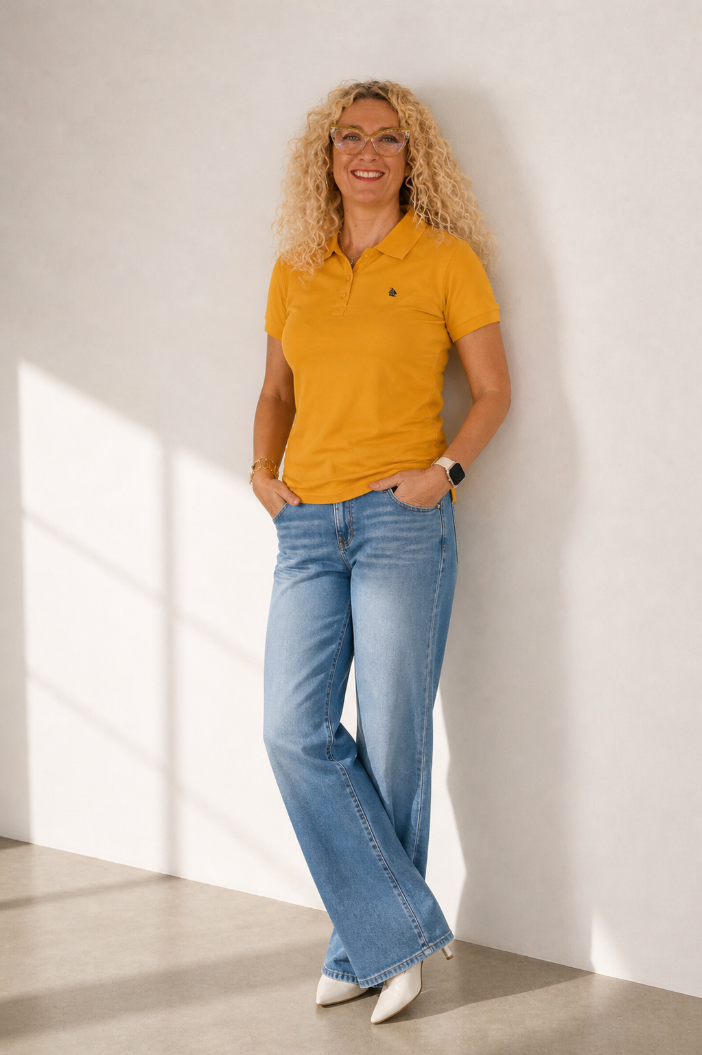 Polo manga corta mujer mostaza